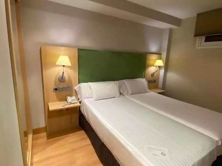 Hospedium Hotel Villa Gomá Hospedium Hotel Villa Gomá