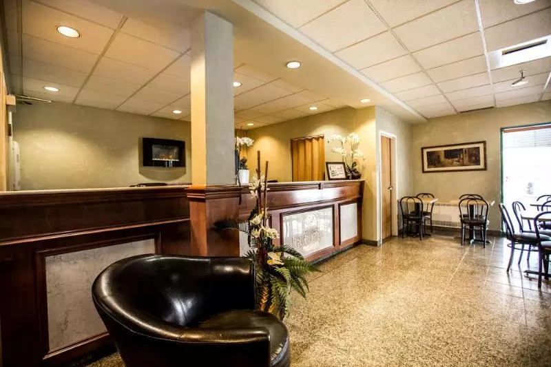 Fotos del hotel Chateau Repotel Henri Iv:  6