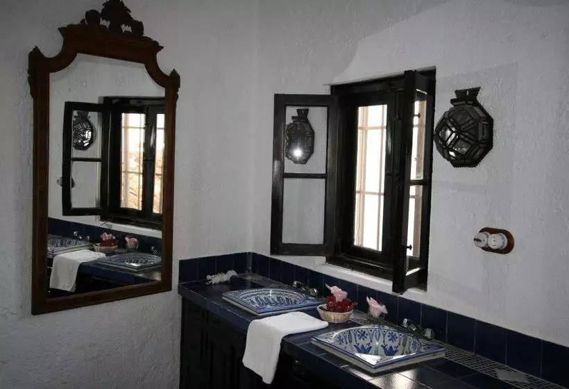 Fotos del hotel Jardín de la Muralla:  4