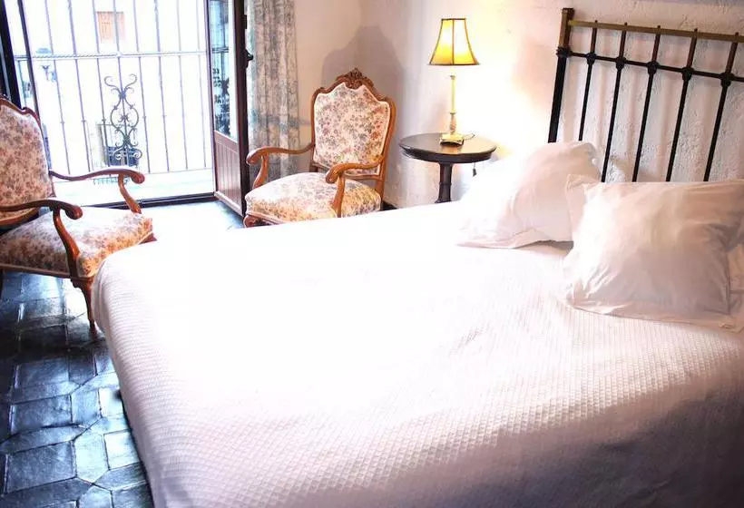 Fotos del hotel Jardín de la Muralla:  11