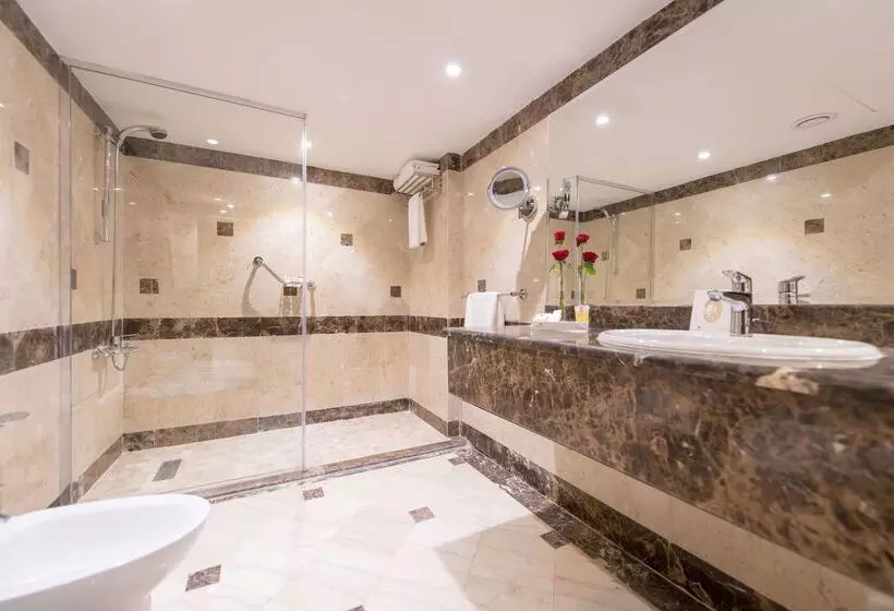 Fotos del hotel Ramada By Wyndham Continental Jeddah:  57