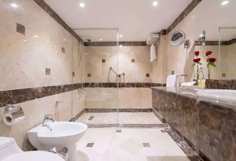 Fotos del hotel Ramada By Wyndham Continental Jeddah:  41