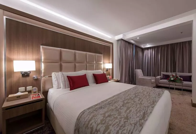 Fotos del hotel Ramada By Wyndham Continental Jeddah:  4