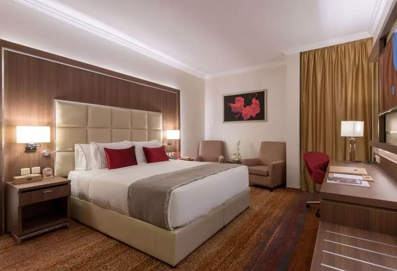 Fotos del hotel Ramada By Wyndham Continental Jeddah:  10