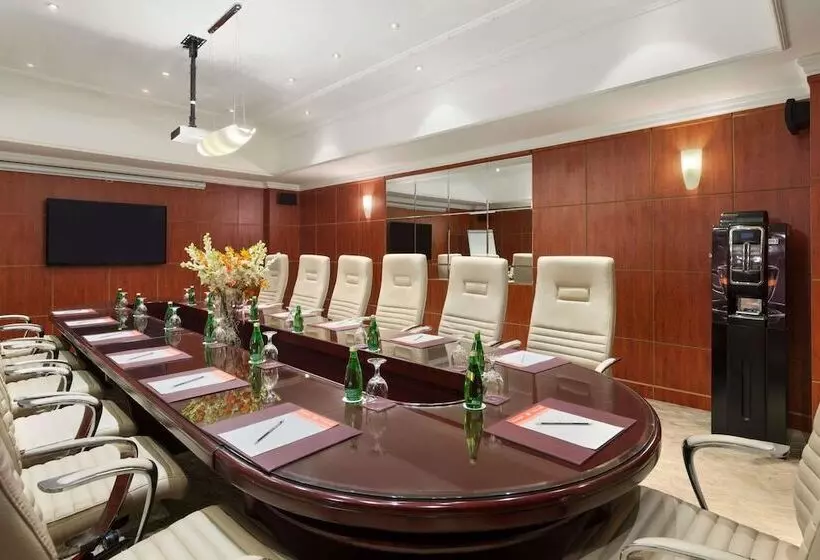 Fotos del hotel Ramada By Wyndham Continental Jeddah:  36