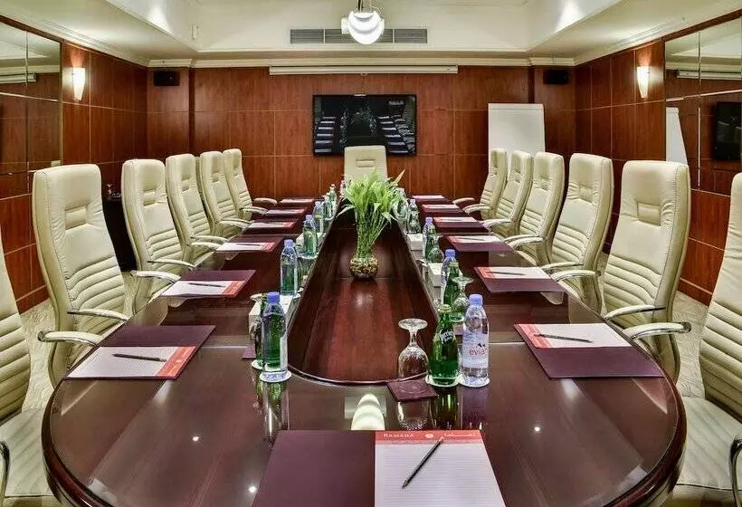 Fotos del hotel Ramada By Wyndham Continental Jeddah:  37