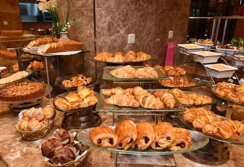 Fotos del hotel Ramada By Wyndham Continental Jeddah:  32