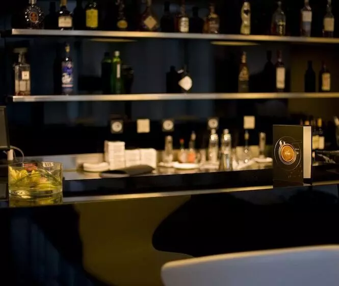 Fotos del hotel Axor Barajas:  15