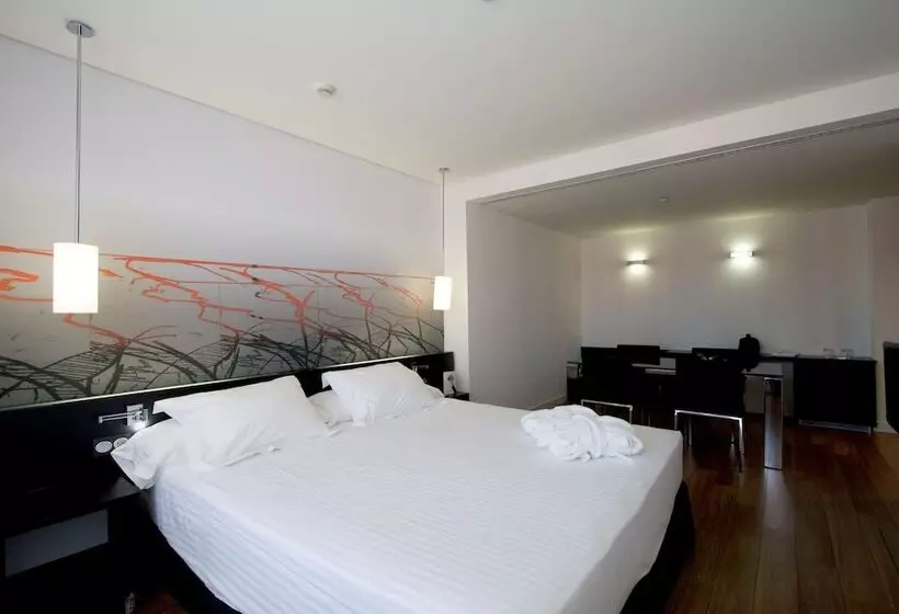 Fotos del hotel Axor Barajas:  91