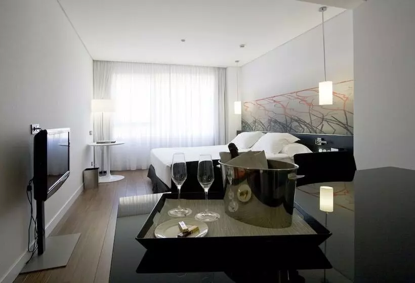 Fotos del hotel Axor Barajas:  45