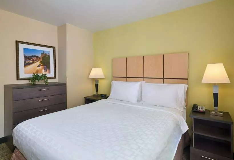 Fotos del hotel Candlewood Suites Nyc -times Square, An Ihg:  7