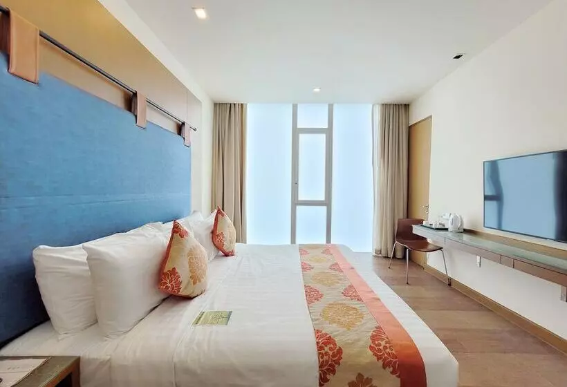 Fotos del hotel On 8 Sukhumvit Nana Bangkok By Compass Hospitality:  9