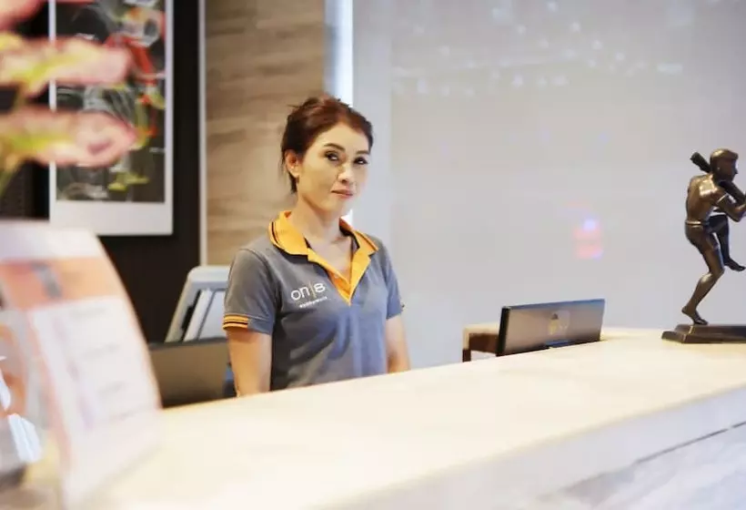 Fotos del hotel On 8 Sukhumvit Nana Bangkok By Compass Hospitality:  4