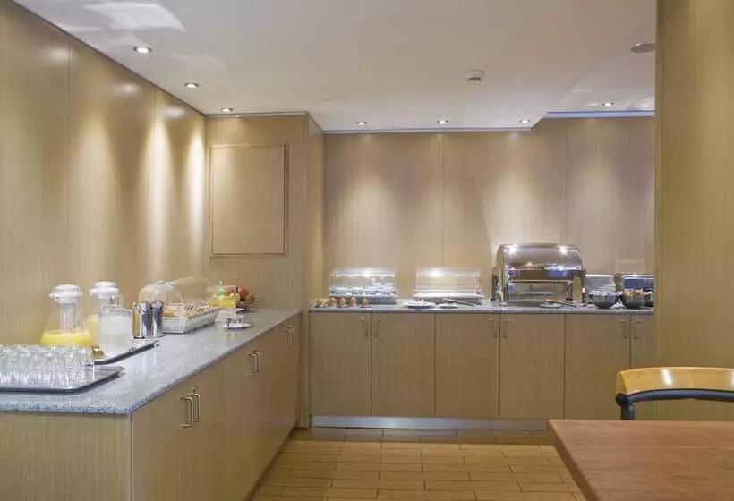 Fotos del hotel Parnon:  5