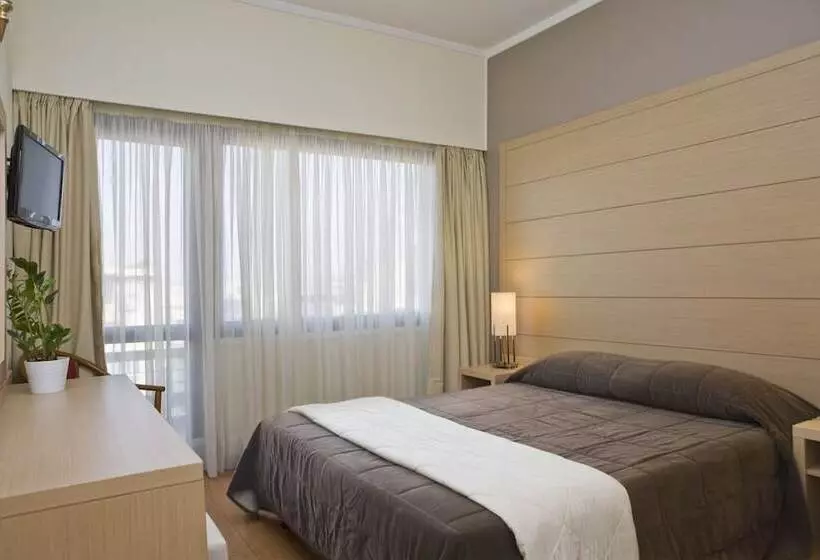 Fotos del hotel Parnon:  15