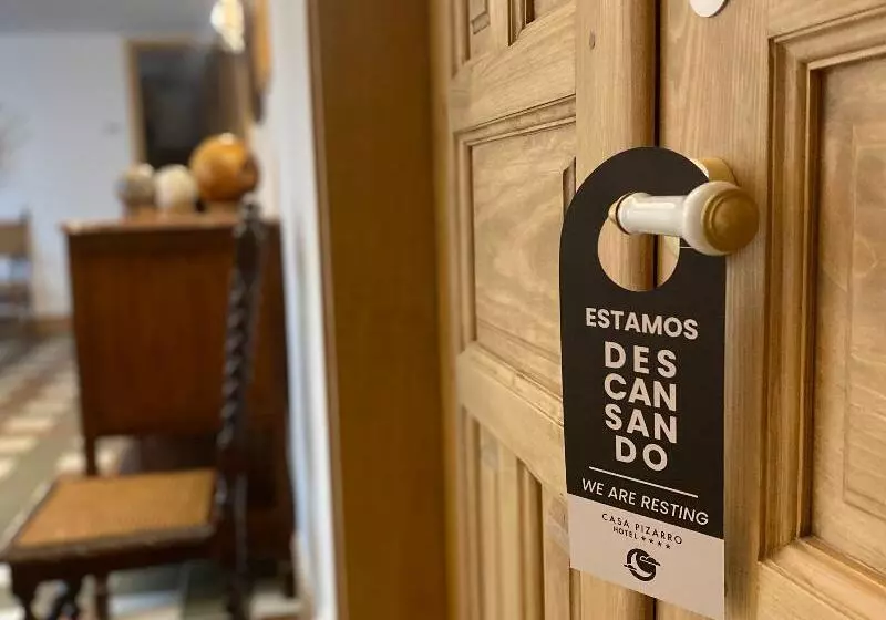 Fotos del hotel Albarragena:  3