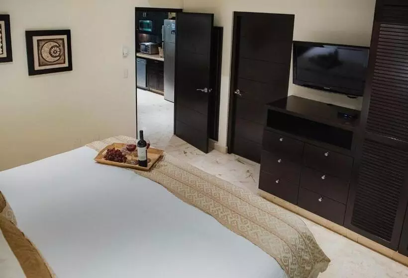 Fotos del hotel El Taj Oceanfront And Beachside Condo:  19