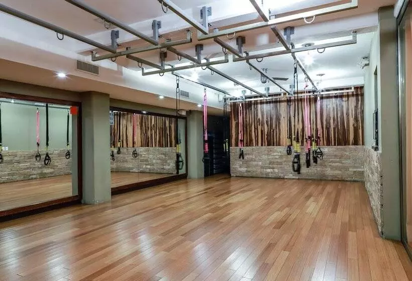 Fotos del hotel El Taj Oceanfront And Beachside Condo:  3