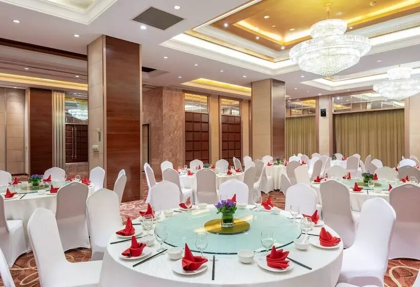 Fotos del hotel Holiday Inn Shanghai Pudong Nanpu, An Ihg:  24