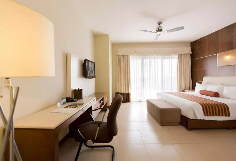 Fotos del hotel Krystal Urban Cancun Centro:  8