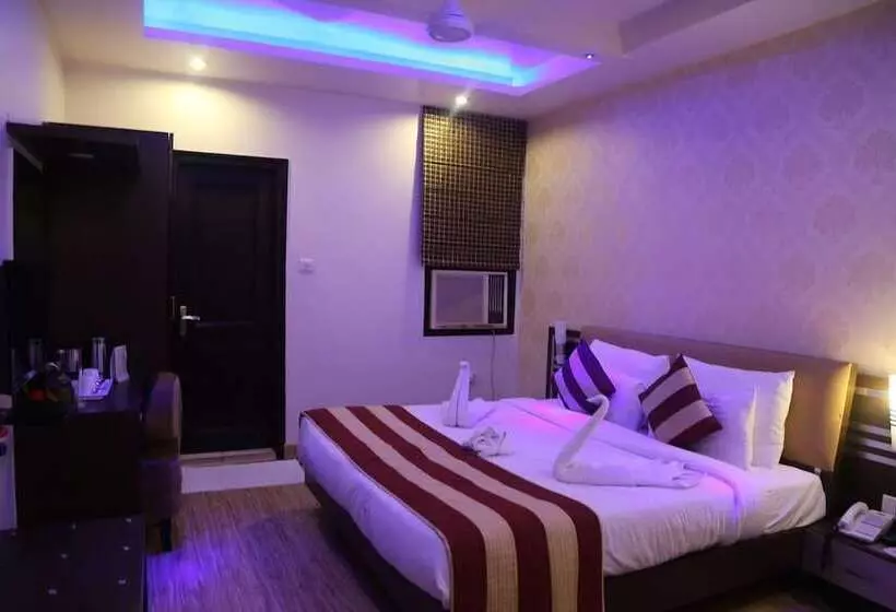 Fotos del hotel Surya International:  19