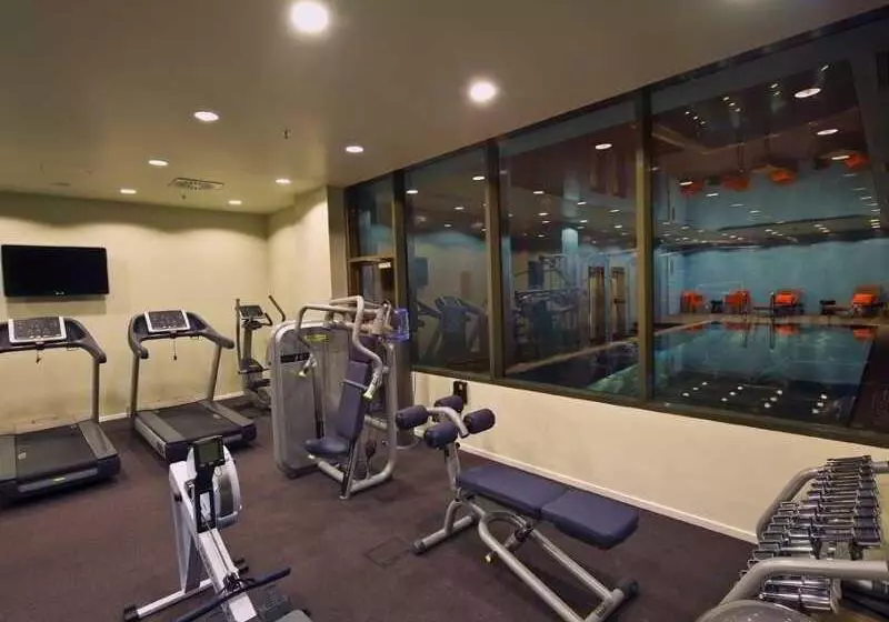 Fotos del hotel Adina Apartment  Frankfurt Neue Oper:  4