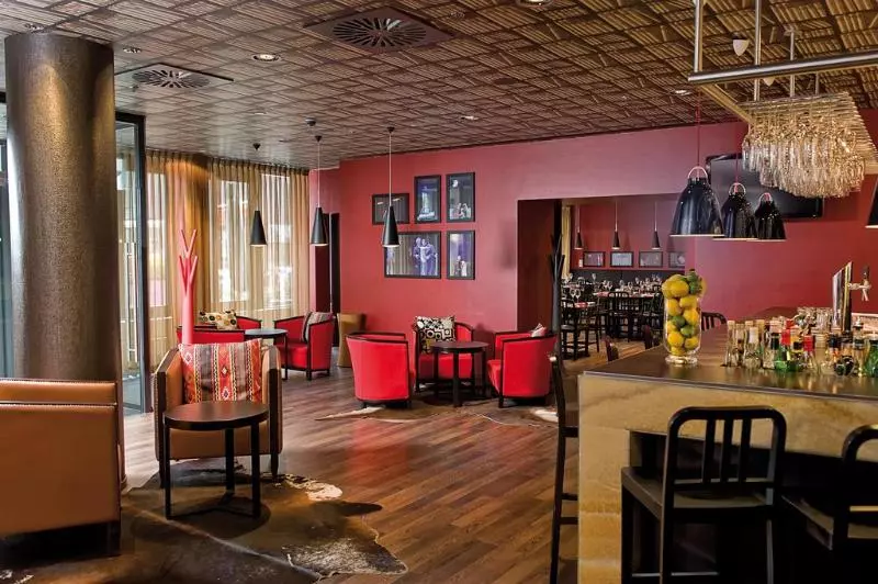 Fotos del hotel Adina Apartment  Frankfurt Neue Oper:  5