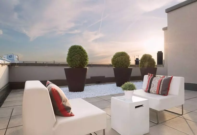 Fotos del hotel Adina Apartment  Frankfurt Neue Oper:  8