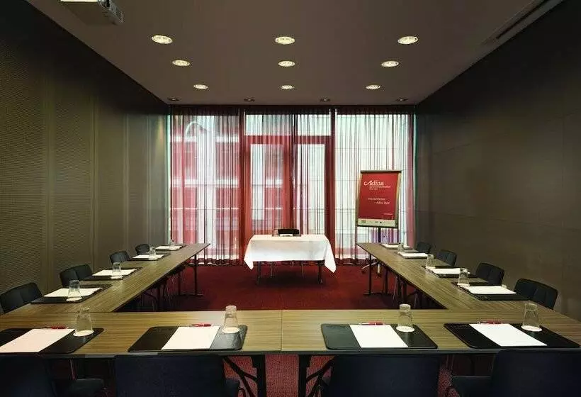 Fotos del hotel Adina Apartment  Frankfurt Neue Oper:  7