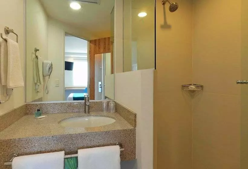 Fotos del hotel One Saltillo Derramadero:  6