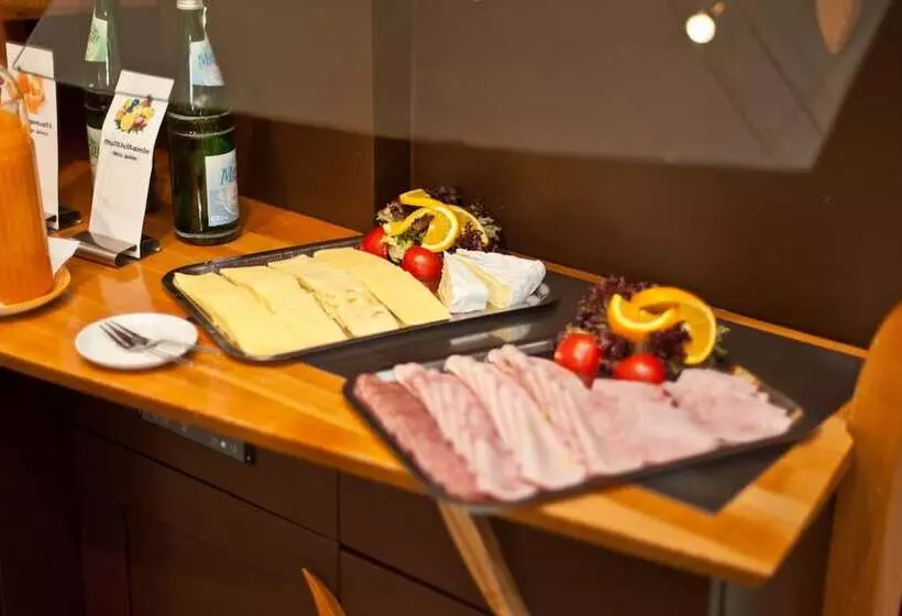 Fotos del hotel Königshof Hamburg:  20