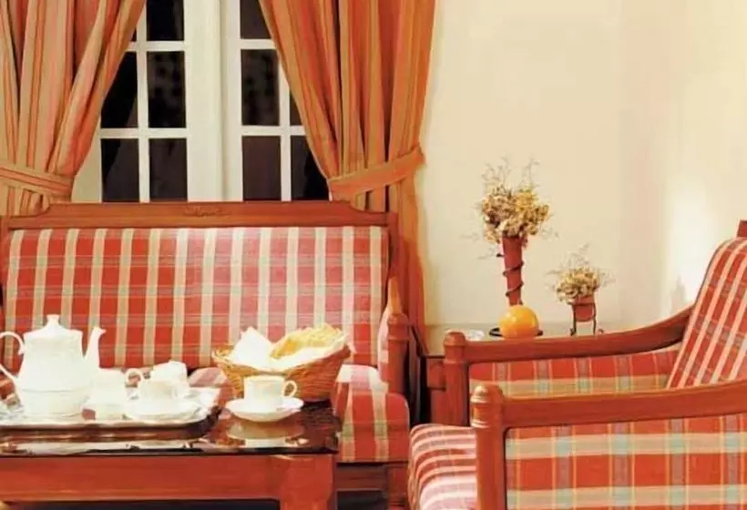 Fotos del hotel The Avenue Center:  6