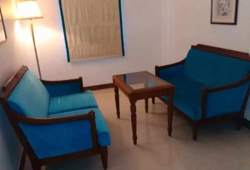 Fotos del hotel The Avenue Center:  3