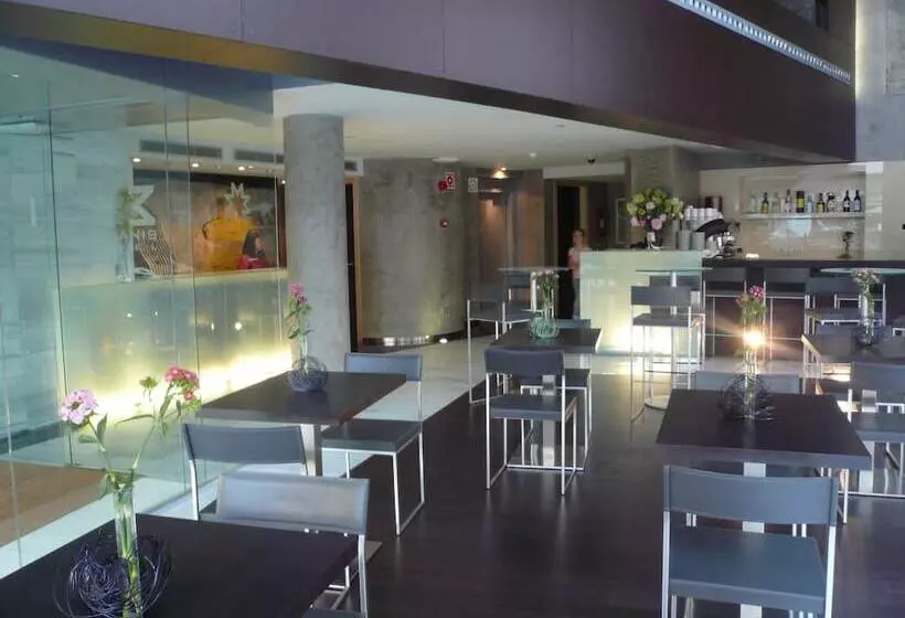 Fotos del hotel Madanis:  3