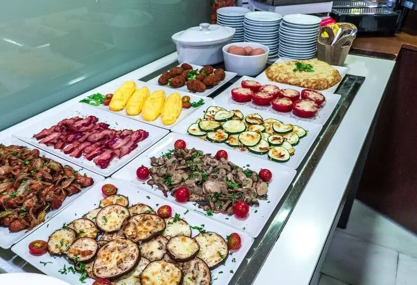 Fotos del hotel Madanis:  2