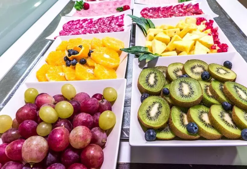 Fotos del hotel Madanis:  8