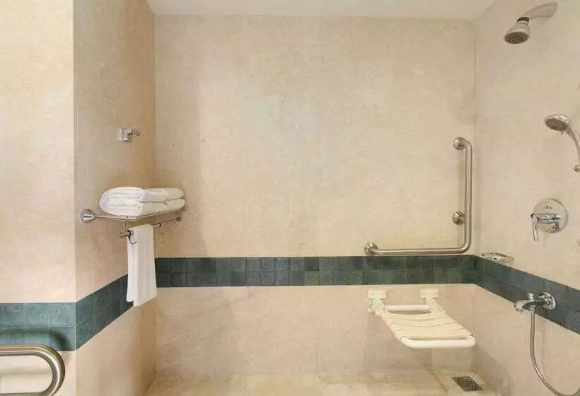 Fotos del hotel Ramada Resort By Wyndham Kochi:  19