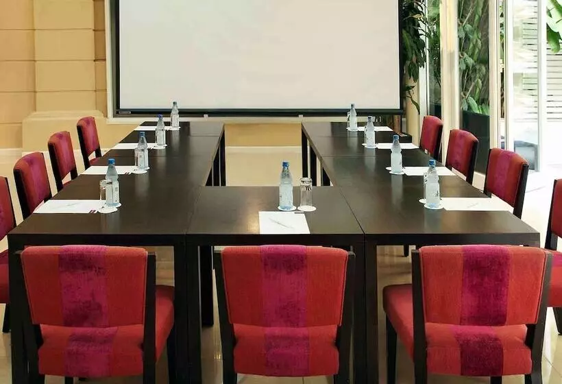 Fotos del hotel Mercure Hanoi La Gare:  4