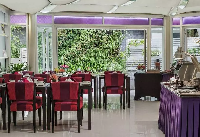 Fotos del hotel Mercure Hanoi La Gare:  2