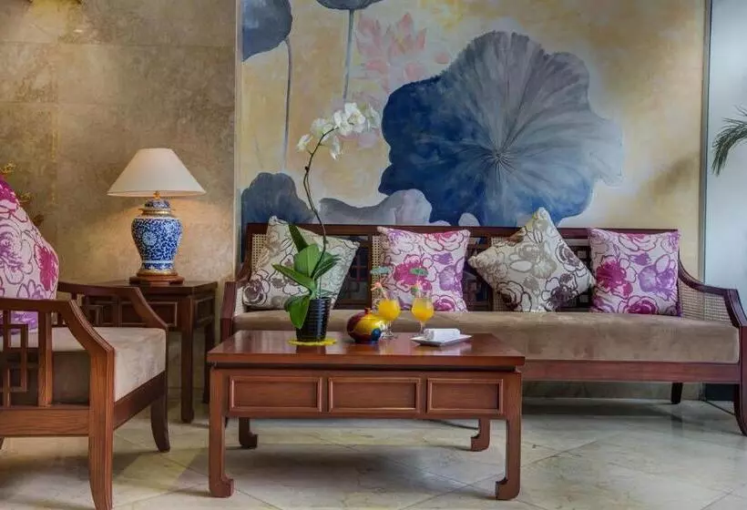 Fotos del hotel Oriental Suites Hotel & Spa:  25