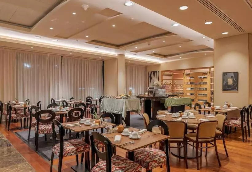 Fotos del hotel Pestana Chelsea Bridge:  13