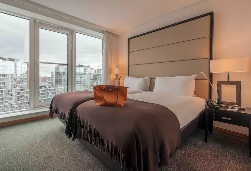 Fotos del hotel Pestana Chelsea Bridge:  12