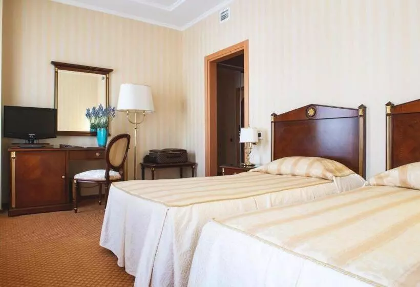 Fotos del hotel Podol Plaza:  2