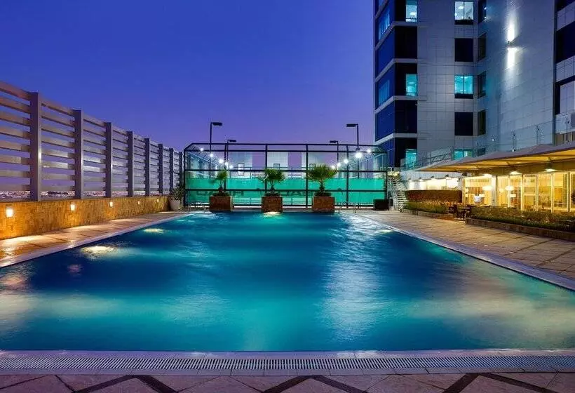 Fotos del hotel Fraser Suites Hotel And Apartments:  2