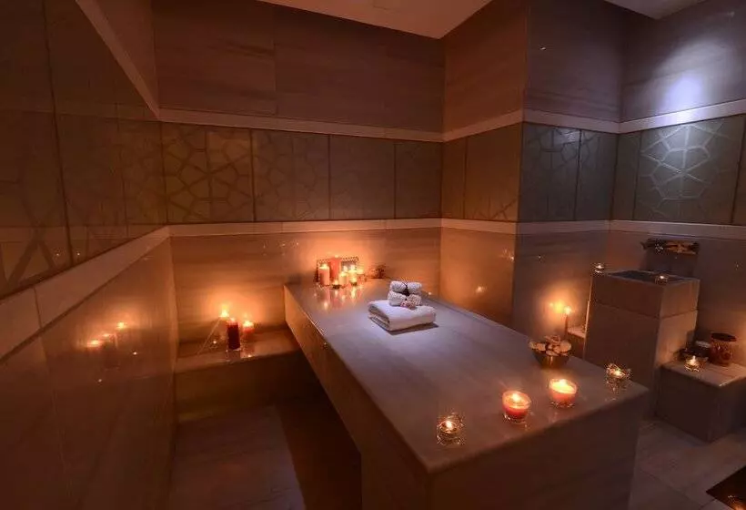 Fotos del hotel Fraser Suites Hotel And Apartments:  6