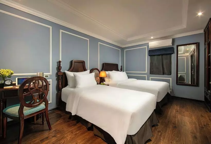 Fotos del hotel Icon 36  & Residence:  13