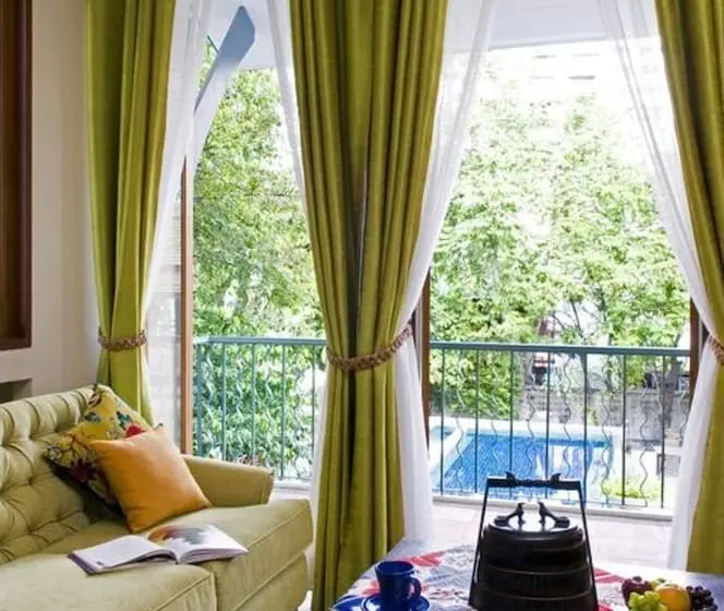 Fotos del hotel Ariyasomvilla:  21