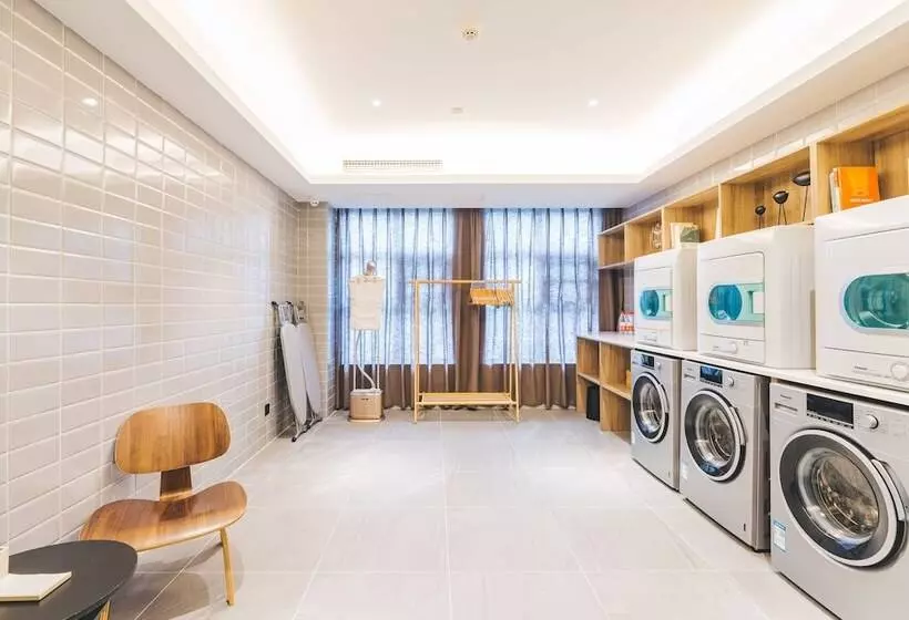 Fotos del hotel Atour  Zhongshan Square Dalian:  14