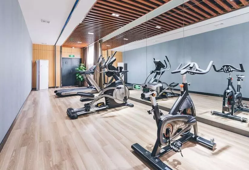 Fotos del hotel Atour  Zhongshan Square Dalian:  2