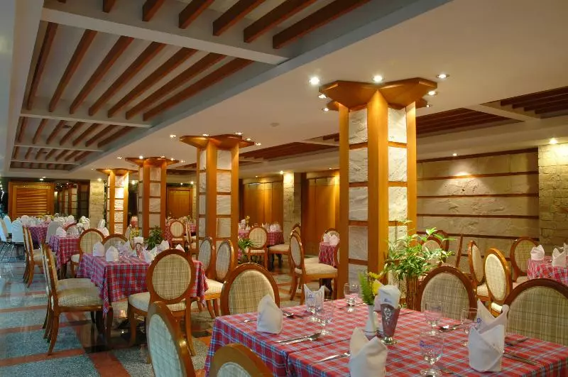 Fotos del hotel Camelot  Pattaya:  10